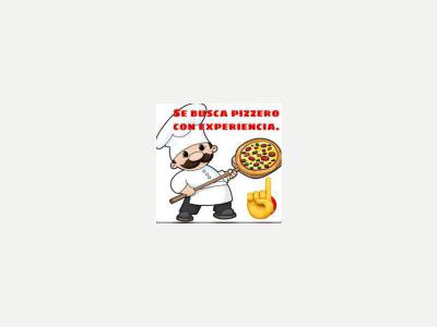  Se busca pizzero con experiencia 