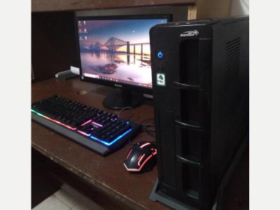 Computadoras  Vendo o permuto computadora de escritorio completa 