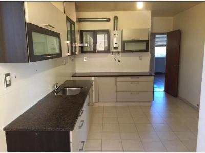 Departamentos Compra Venta San Juan DEPTO. DE PRIMERA CATEGORA - FRENTE MUNICIPALIDAD