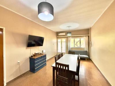 Departamentos Compra Venta San Juan Amplio Departamento Cntrico Sobre Av. Libertador.