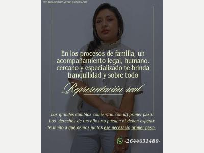 Abogados Abogada de familia 