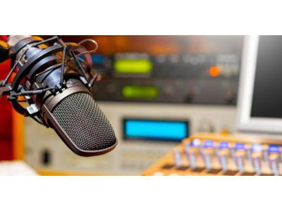 Informatica Radio FM completa 