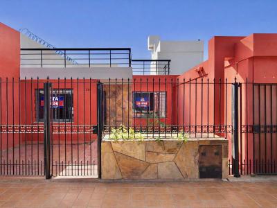 Casas Venta San Juan Casa A Metros De La Terminal De San Juan.