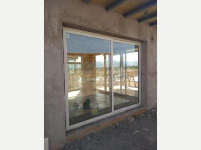 Carpinteros Carpinter�a de aluminio y mantenimiento 
