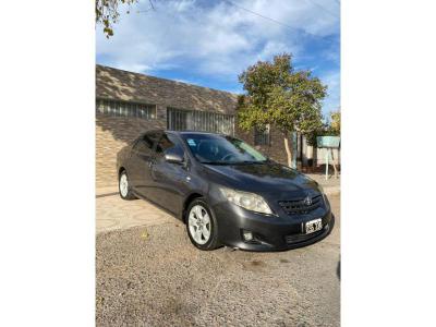 Toyota Corolla Sedan 2010 Usado