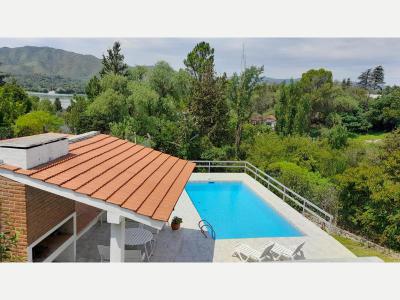 Alquileres Temporales  Cordoba Casa c/ Pileta y Vista al Lago - Villa Parque Siquiman